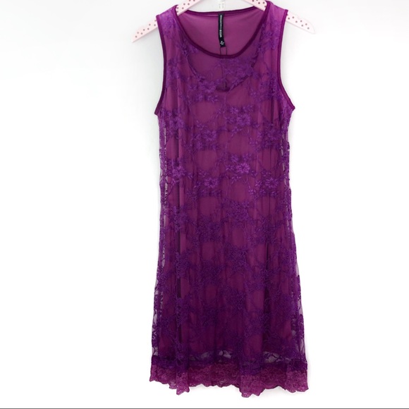 Walter Baker Dresses & Skirts - Walter Baker Egglpant Purple Shauna Dress Lace